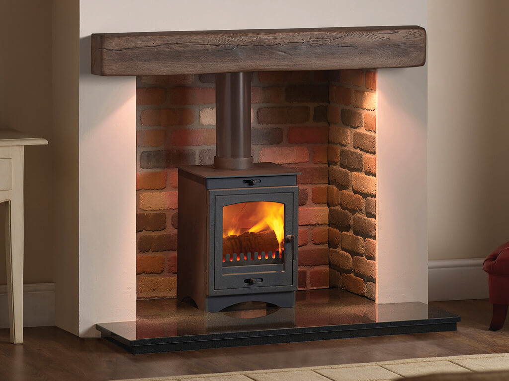 The Cascada 5 DEFRA Approved Multi Fuel Stove cleanburn stove for burning wood and anthracite